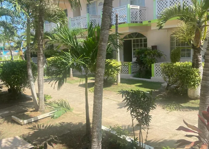 Fun Holiday Beach Hotel Negril