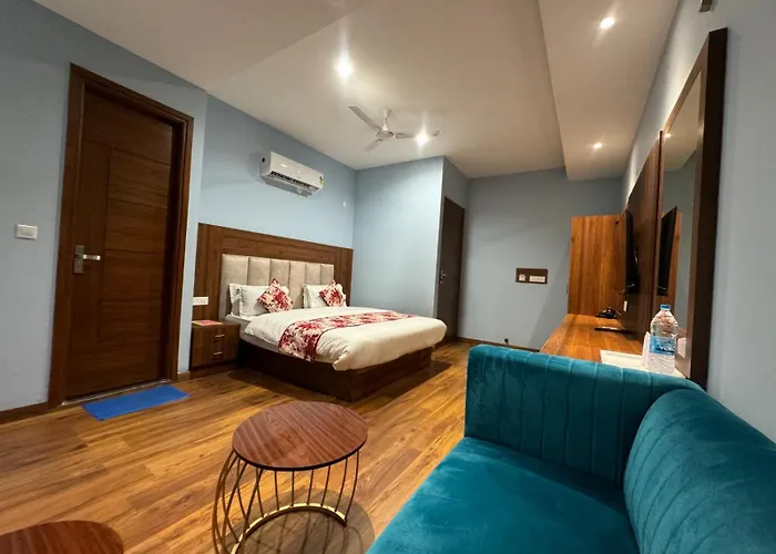 Hotel Candy Near Bestech-Iiser-Isb-Railway Station Airport Road Mohali Chandigarh