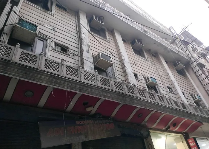 Collection O Paharganj Ndls Railways Formerly Sai Mahal International New Delhi