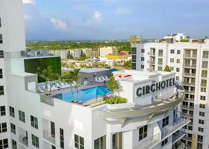Circ Hotel By Hosteeva Hollywood