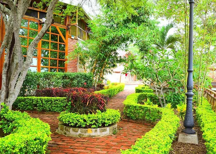 Armonia Lodge Montanita