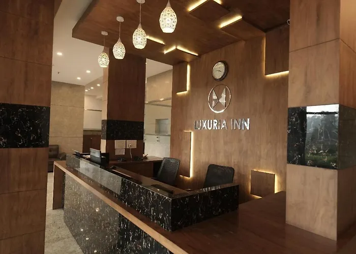 Mirage Luxuria Inn Vythiri