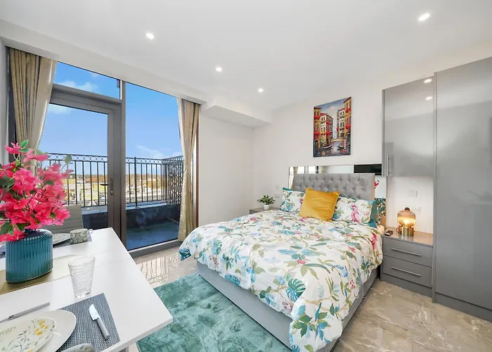 Studio With Balcony Godino Hotel Ilford