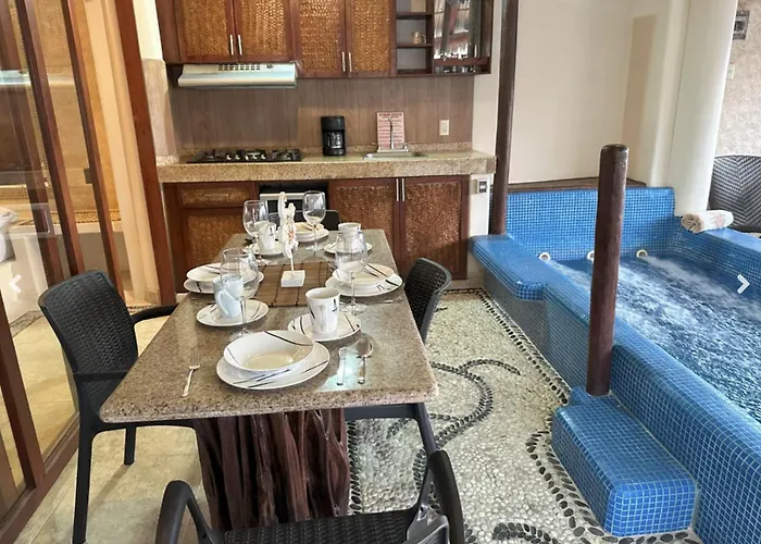 Hotel Villas Las Azucenas Zihuatanejo