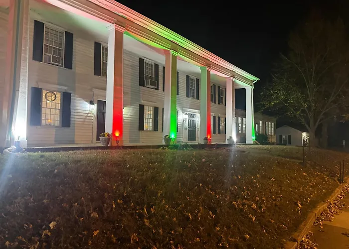 Historic Rider'S Inn Painesville