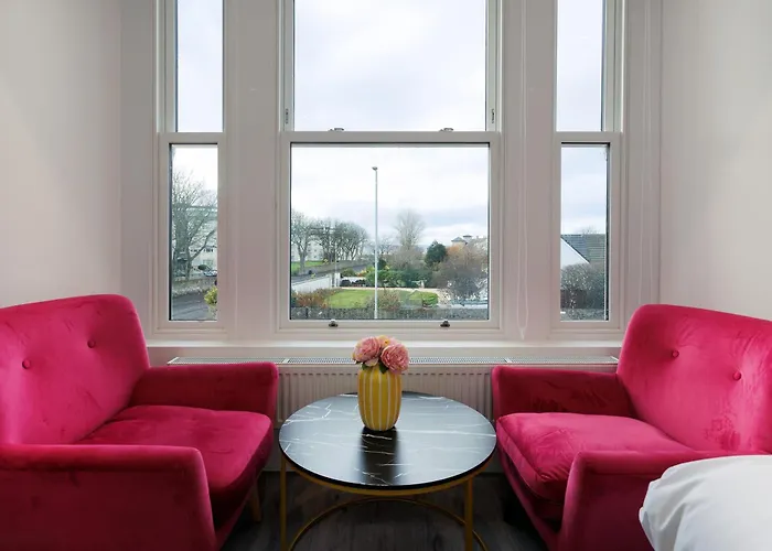 Savoy 5 Bed & Breakfast Ayr