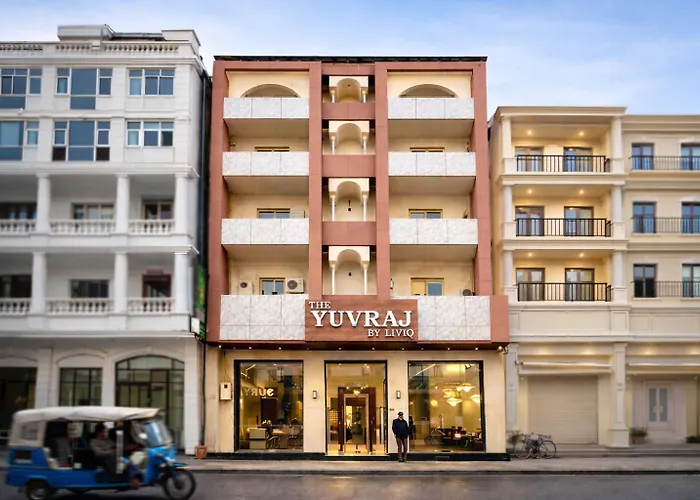 The Yuvraj By Liviq Hotel New Delhi