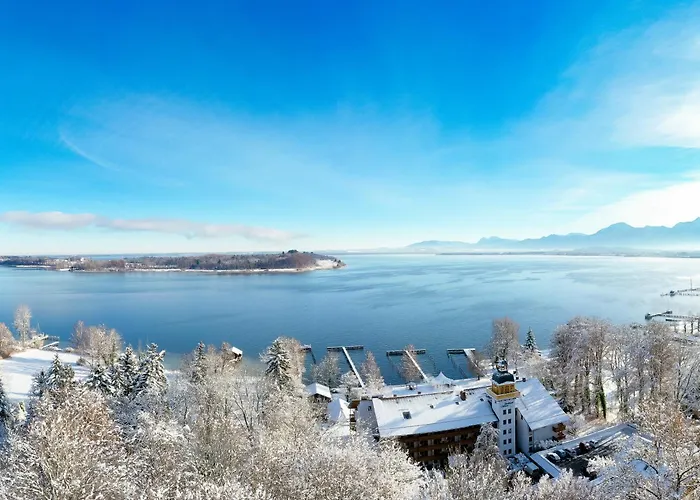 Yachthotel Chiemsee GmbH Prien am Chiemsee