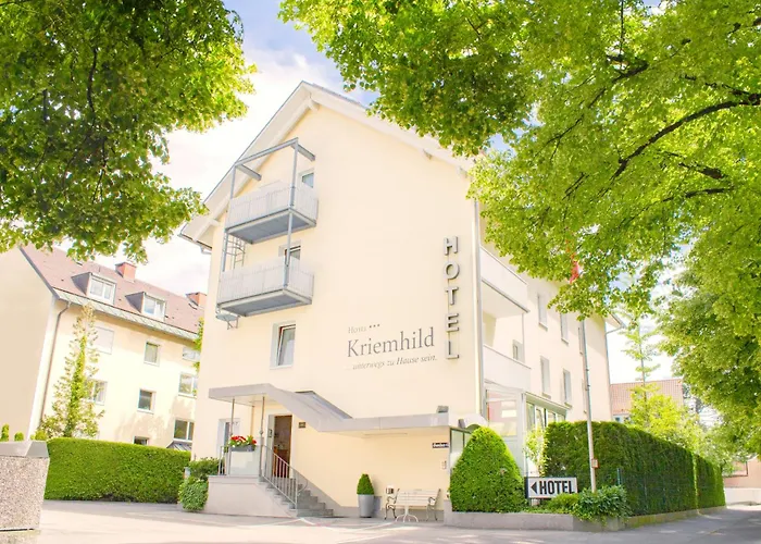 Hotel Kriemhild Am Hirschgarten Munich