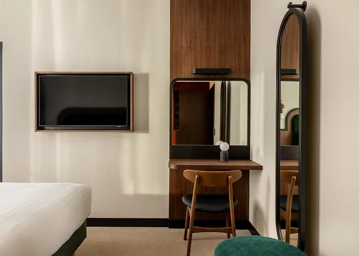 Hotel Le Richemont Paris