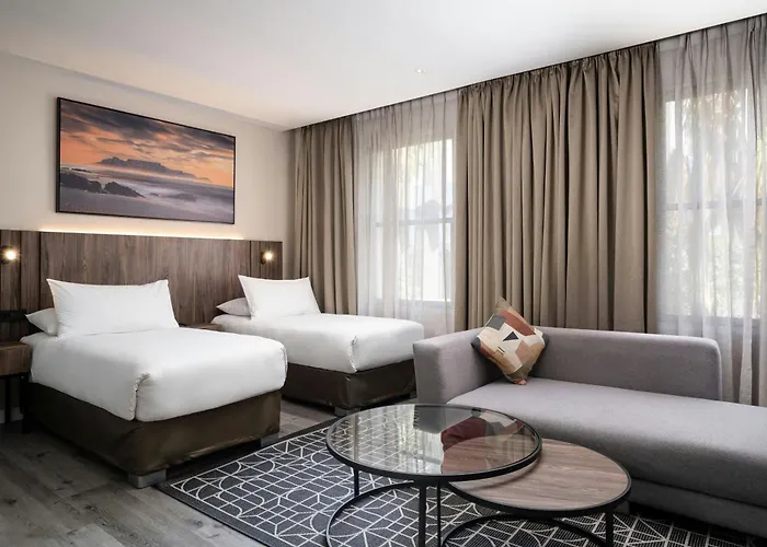 Protea Hotel By Marriott Cape Town Waterfront Breakwater Lodge