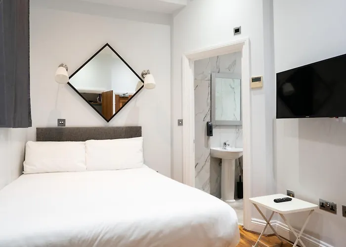 Msk Hotel 82 London