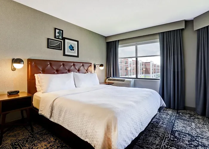 Four Points By Sheraton St. Catharines Niagara Suites Thorold