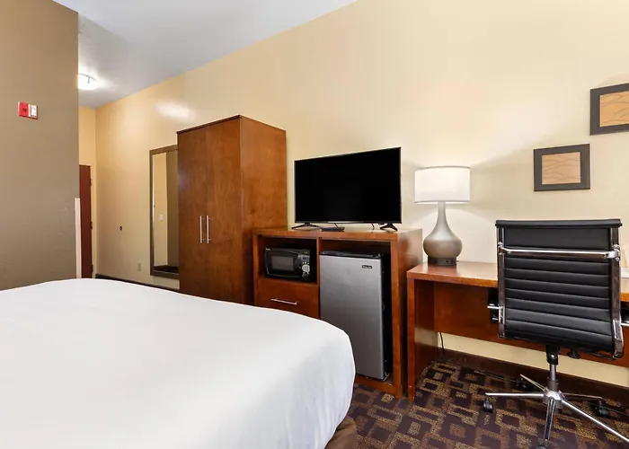 Comfort Inn & Suites North Aurora - Naperville