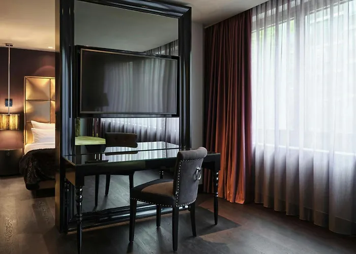 Roomers Frankfurt Central, Autograph Collection Francfort-sur-le-Main