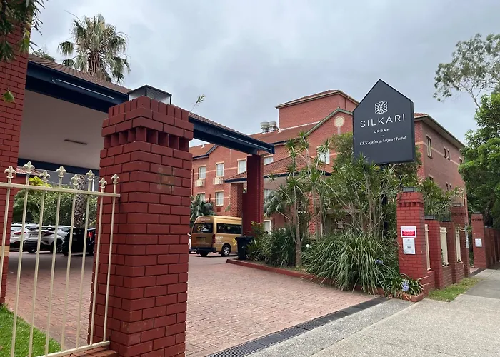 Silkari Urban Cks Sydney Airport Hotel Wolli Creek
