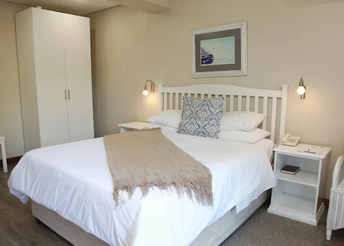 Blue Lagoon Hotel And Conference Centre East London