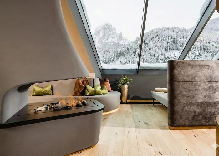 Hotel Touring Dolomites Santa Cristina Val Gardena