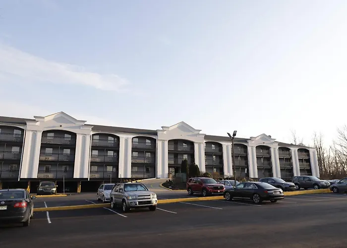 Traveiodge By Wyndham Parsippany Hotel
