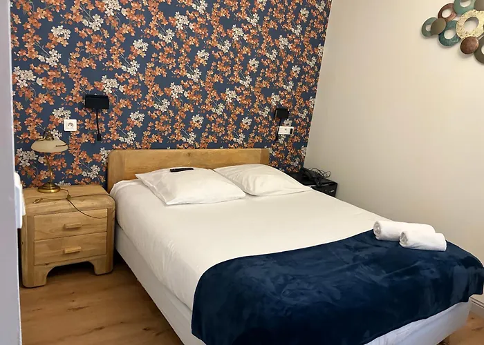 Logis Hotel & Appartements Le Florence Saint-Quentin 