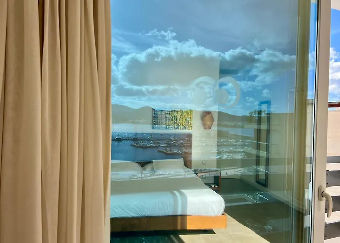 Es Mitjorn Hotel San Antonio Abad