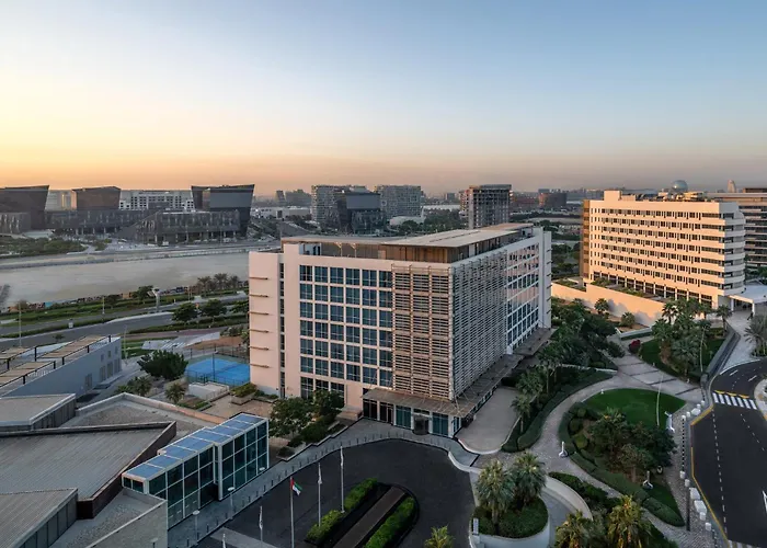 Hotel Yas Plaza Circuit By Ihg à Abou Dabi