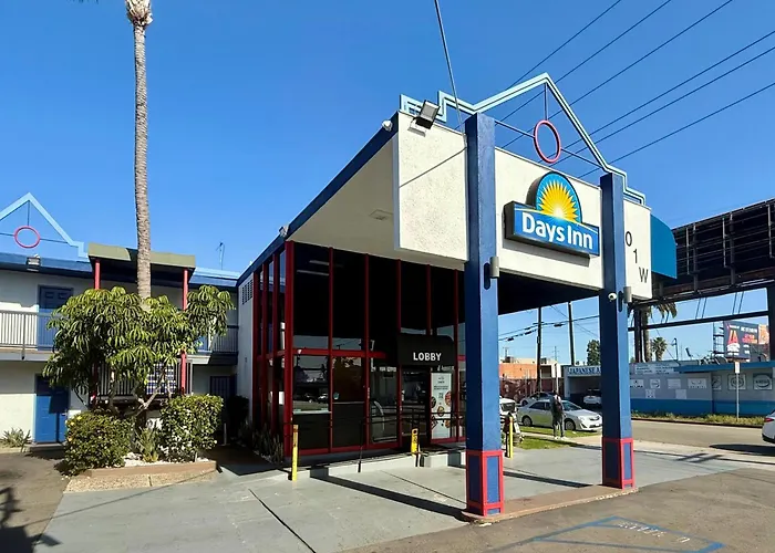 Days Inn By Wyndham Los Angeles Lax Airport Stadium Area Inglewood