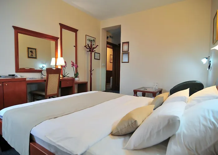 Hotel Montenegrino Tivat