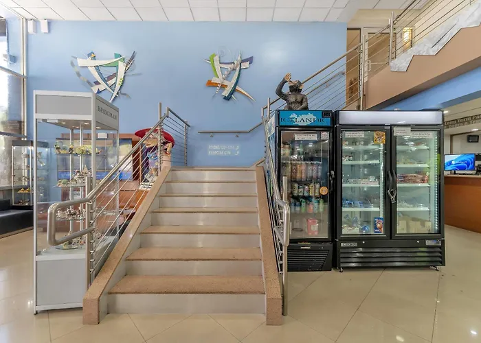 Rodeway Inn & Suites Fort Lauderdale Airport & Cruise Port Dania Beach