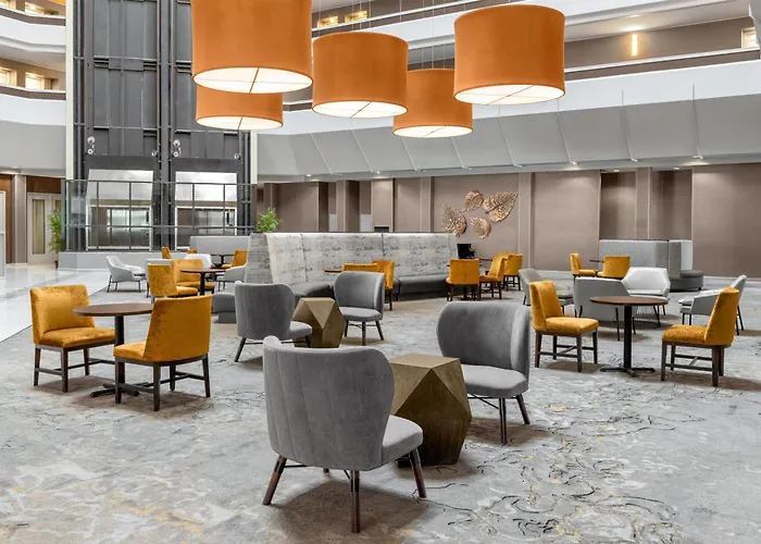 Doubletree By Hilton Springfield Hotel