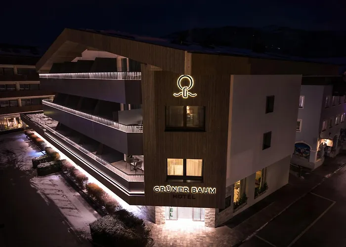 Hotel Gruener Baum Zell am See
