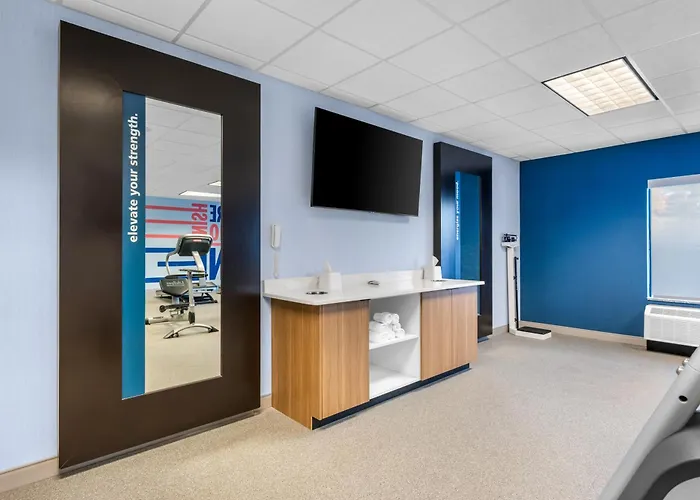 Hampton Inn - Monticello