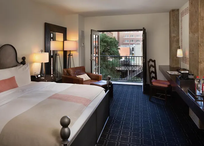 Hotel Valencia Riverwalk San Antonio
