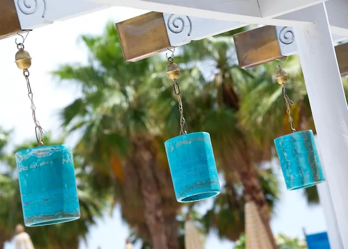 Amphoras Aqua Adults Friendly Charm el-Cheikh