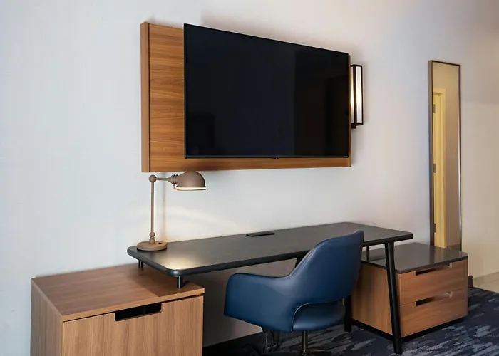 Fairfield By Marriott Medford Long Island Hotel