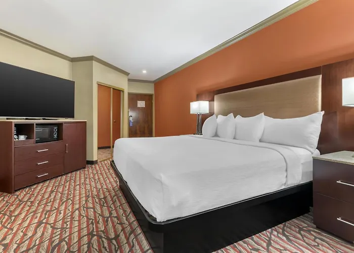 Best Western Plus Brookside Inn Milpitas