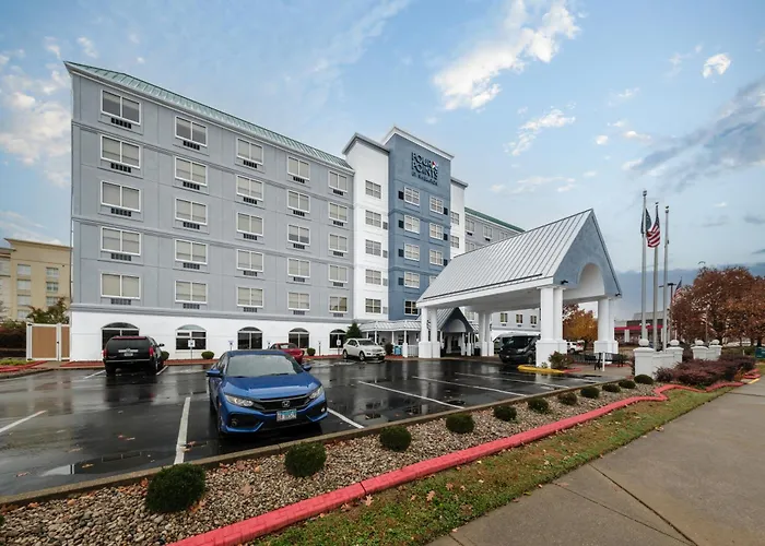 Four Points By Sheraton Louisville Airport