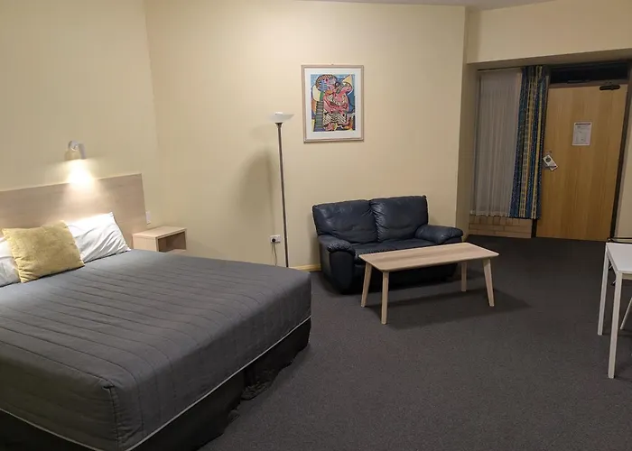 Mayfair Plaza Motel And Apartments Hobart