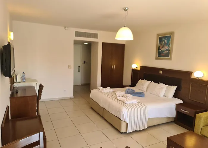 Euronapa Hotel Apartments Ajía Nápa