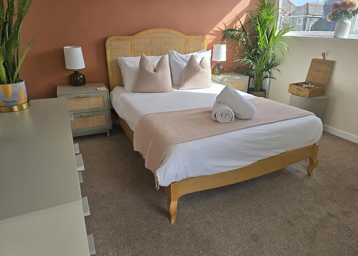 Eyre Court Hotel Seaton 