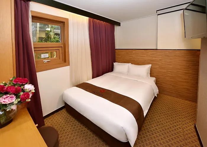 Hotel Skypark Myeongdong 1 Seoul