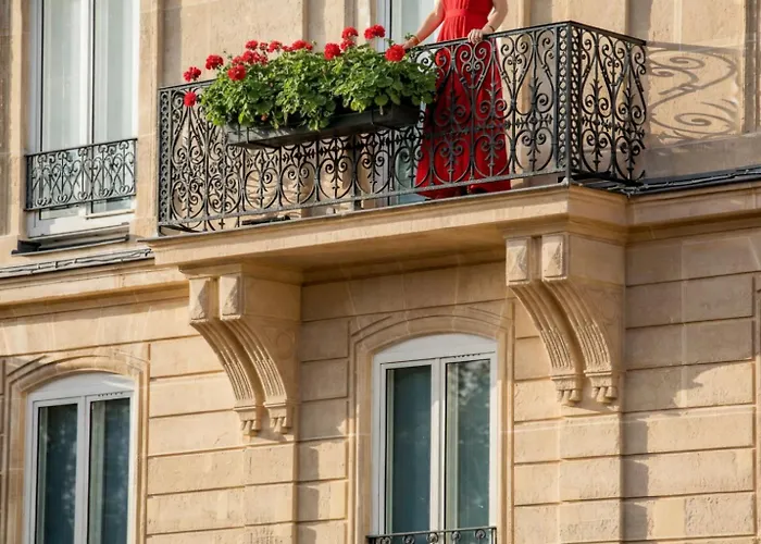 Best Western Plus Opéra Batignolles París