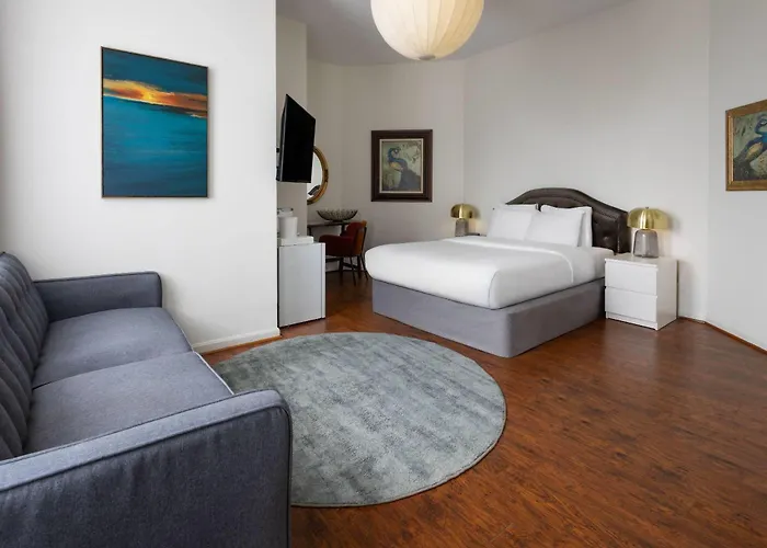 Hotel Brexton, Trademark Collection By Wyndham Baltimore