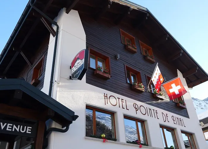 Pointe De Zinal Hotel