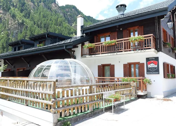Pointe De Zinal Hotel
