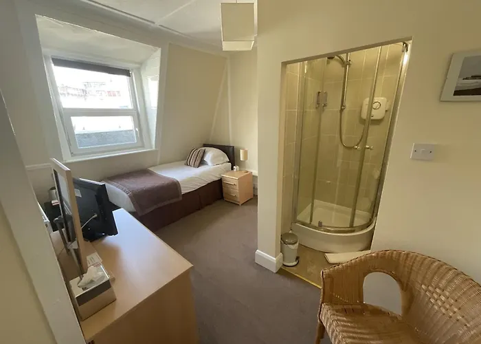 Alexander'S Bed & Breakfast Hastings