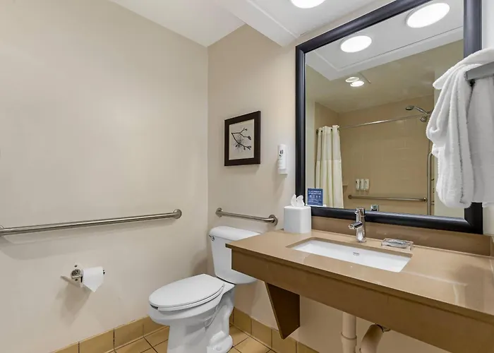 Country Inn & Suites By Radisson, Des Moines West, Ia Clive