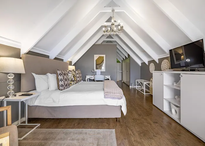 Loerie'S Call Guesthouse Mbombela