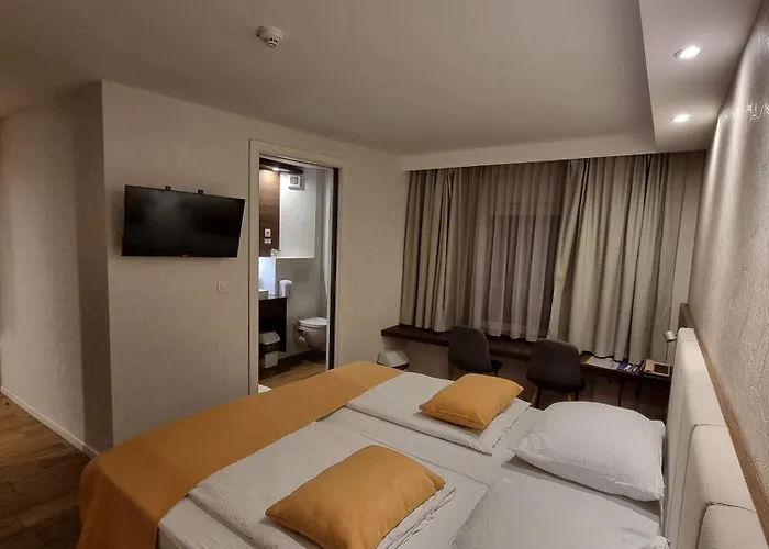 Hotel Emonec Ljubljana