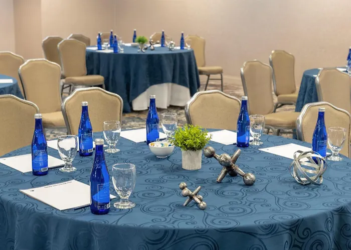 Doubletree By Hilton Mclean Tysons Hotel Tysons Corner